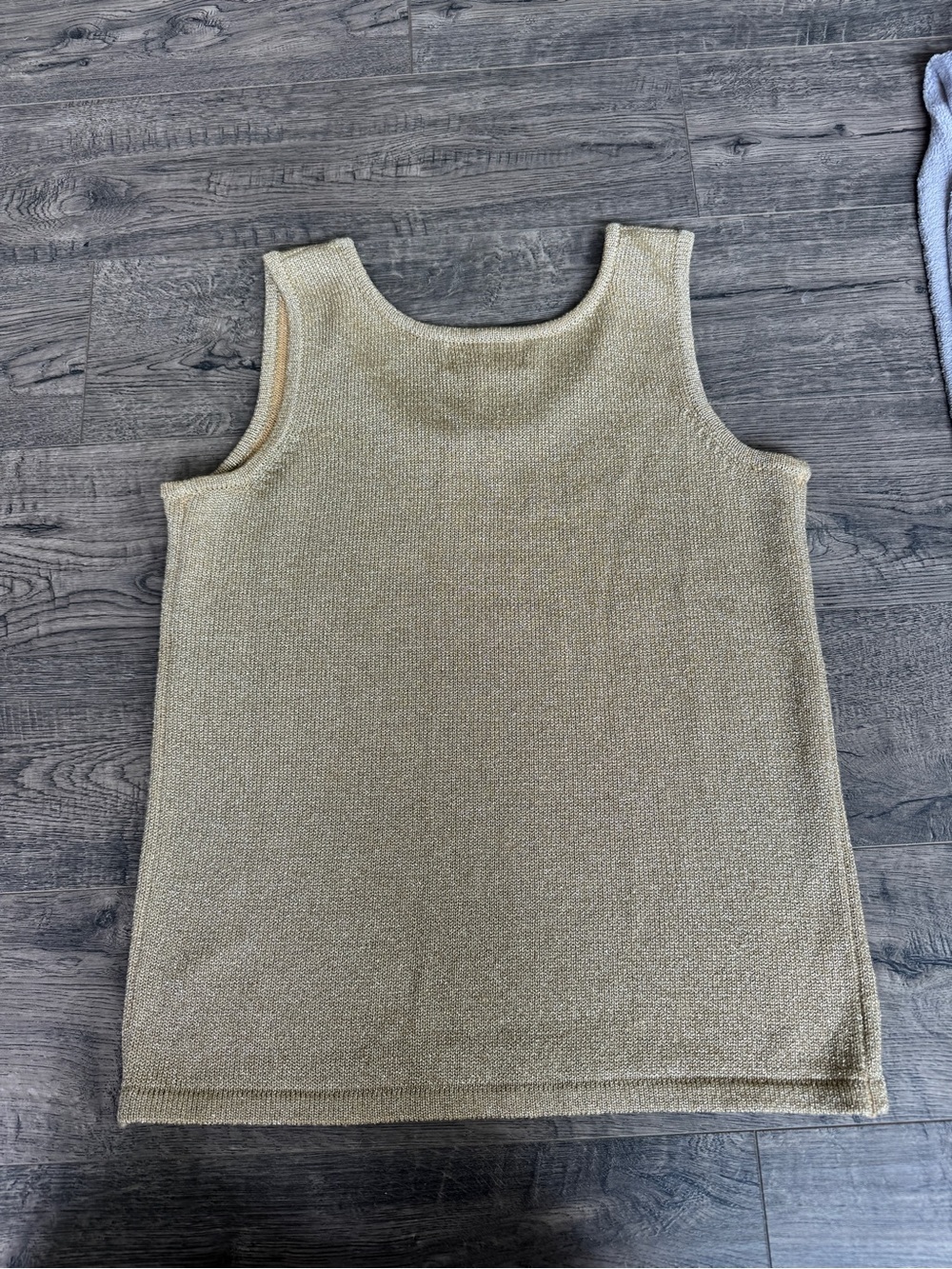 Cache Metallic Gold Knit Tank - Picture 5 of 5